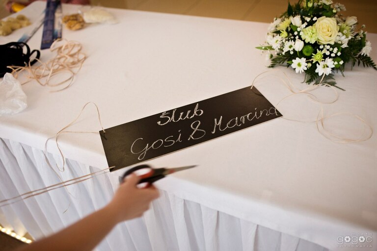 WAAACH5BAEAAAAALAAAAAABAAEAAAICRAEAOw==