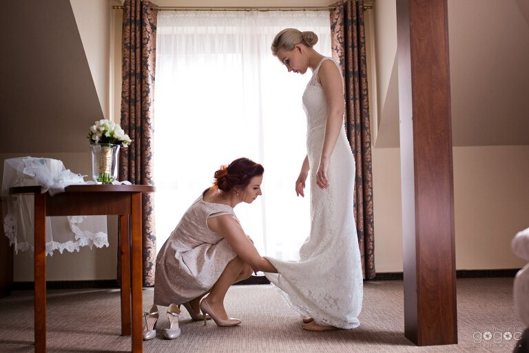 WAAACH5BAEAAAAALAAAAAABAAEAAAICRAEAOw==