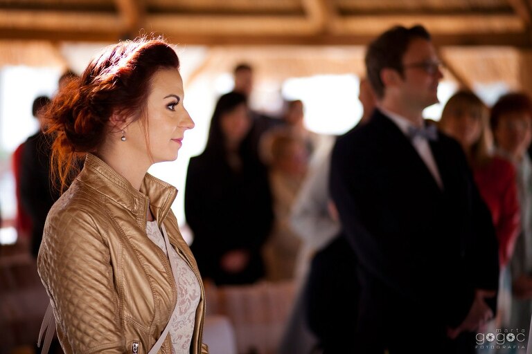 WAAACH5BAEAAAAALAAAAAABAAEAAAICRAEAOw==