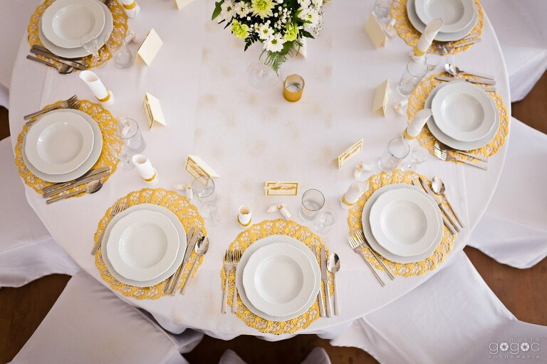 WAAACH5BAEAAAAALAAAAAABAAEAAAICRAEAOw==