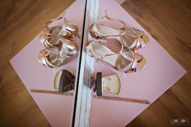 WAAACH5BAEAAAAALAAAAAABAAEAAAICRAEAOw==