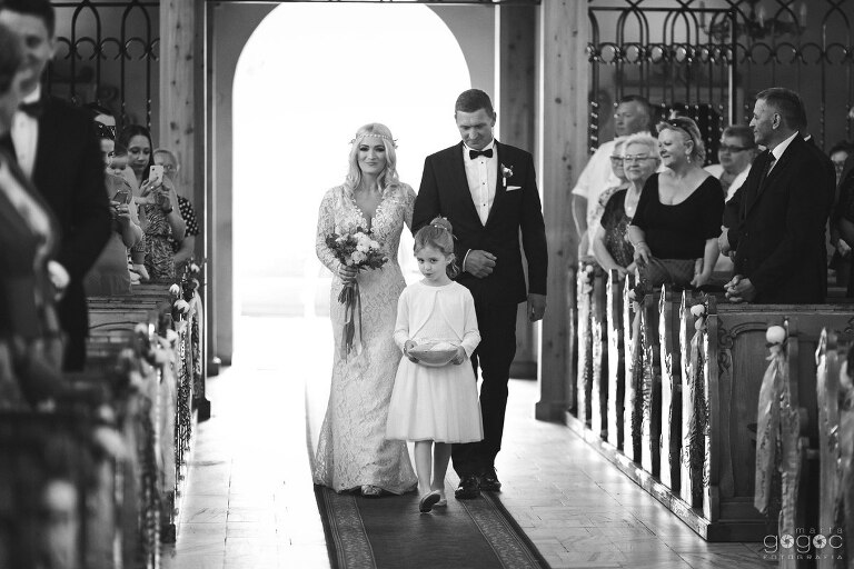 WAAACH5BAEAAAAALAAAAAABAAEAAAICRAEAOw==