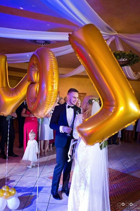 WAAACH5BAEAAAAALAAAAAABAAEAAAICRAEAOw==