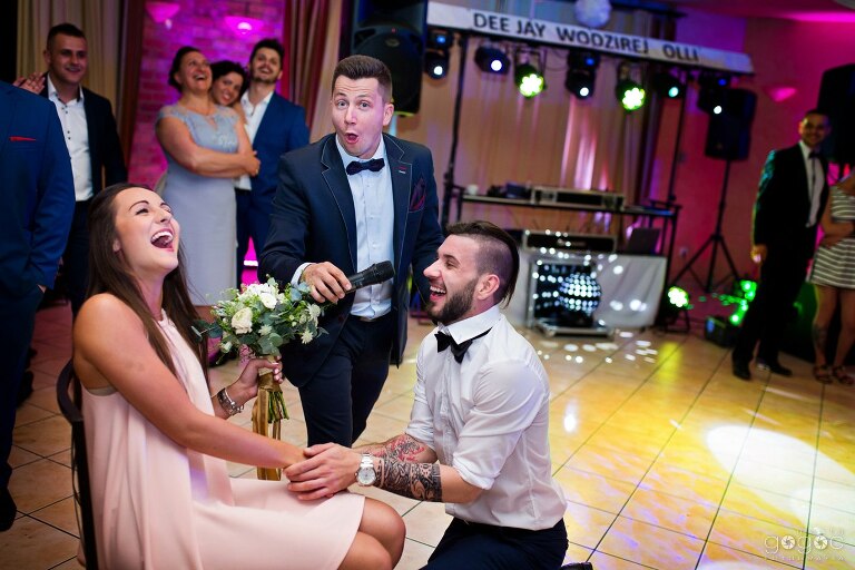 WAAACH5BAEAAAAALAAAAAABAAEAAAICRAEAOw==