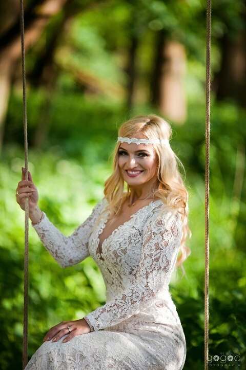 WAAACH5BAEAAAAALAAAAAABAAEAAAICRAEAOw==