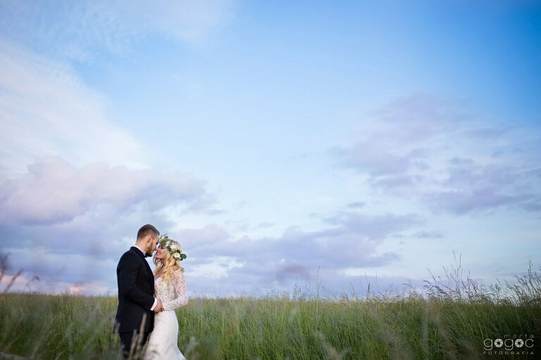 WAAACH5BAEAAAAALAAAAAABAAEAAAICRAEAOw==