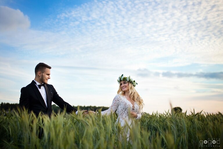 WAAACH5BAEAAAAALAAAAAABAAEAAAICRAEAOw==