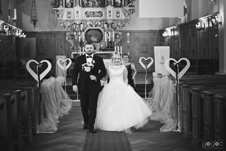 WAAACH5BAEAAAAALAAAAAABAAEAAAICRAEAOw==