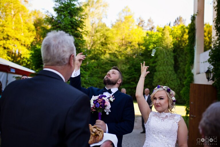 WAAACH5BAEAAAAALAAAAAABAAEAAAICRAEAOw==