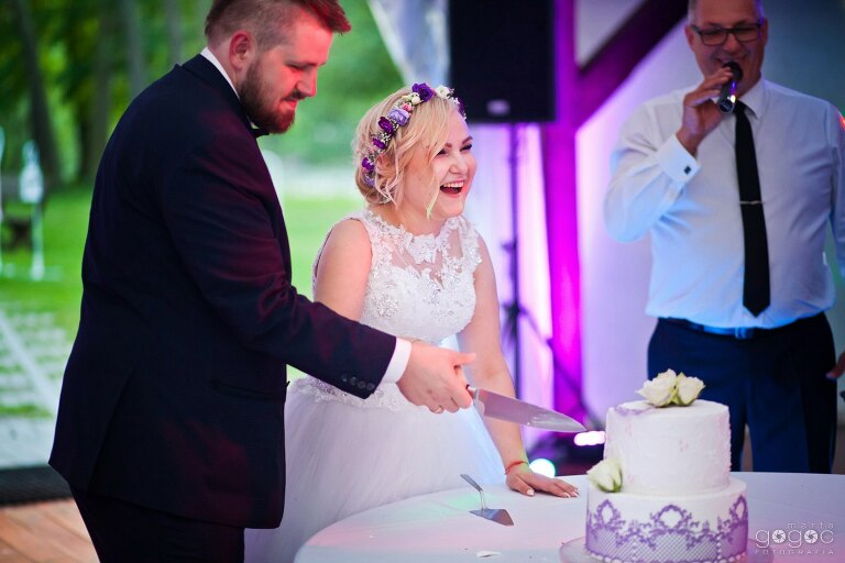 WAAACH5BAEAAAAALAAAAAABAAEAAAICRAEAOw==