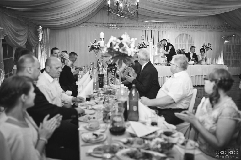 WAAACH5BAEAAAAALAAAAAABAAEAAAICRAEAOw==