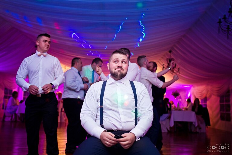 WAAACH5BAEAAAAALAAAAAABAAEAAAICRAEAOw==