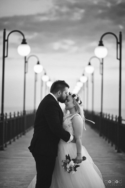 WAAACH5BAEAAAAALAAAAAABAAEAAAICRAEAOw==