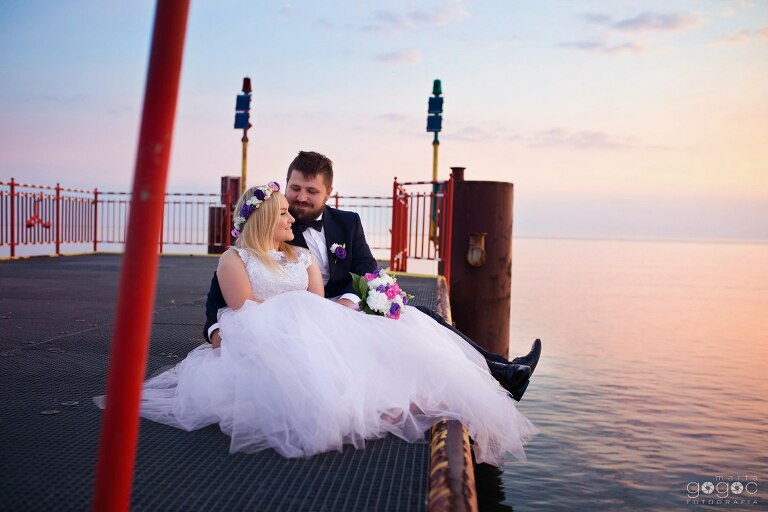 WAAACH5BAEAAAAALAAAAAABAAEAAAICRAEAOw==