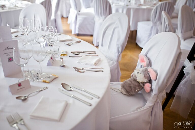 WAAACH5BAEAAAAALAAAAAABAAEAAAICRAEAOw==