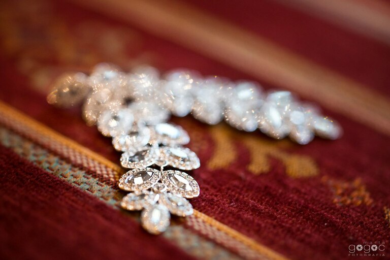 WAAACH5BAEAAAAALAAAAAABAAEAAAICRAEAOw==