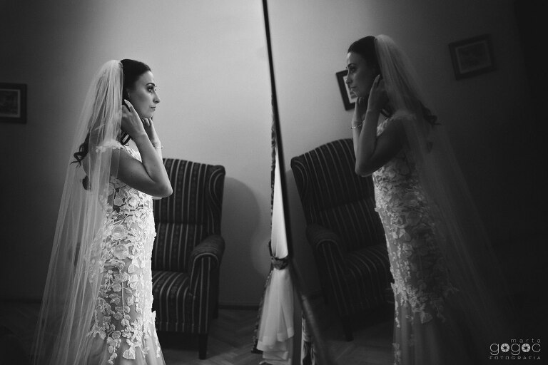 WAAACH5BAEAAAAALAAAAAABAAEAAAICRAEAOw==