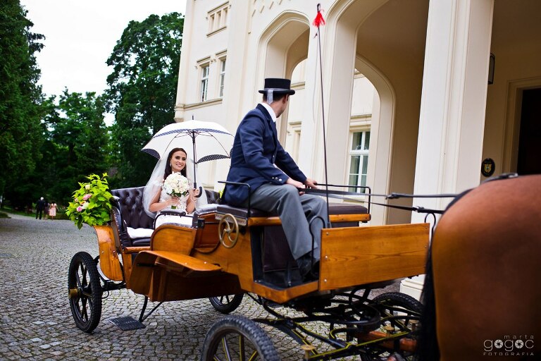 WAAACH5BAEAAAAALAAAAAABAAEAAAICRAEAOw==