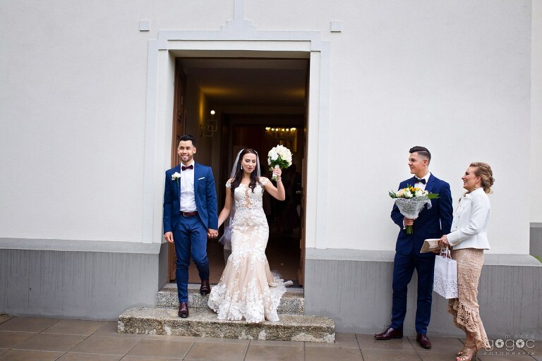 WAAACH5BAEAAAAALAAAAAABAAEAAAICRAEAOw==