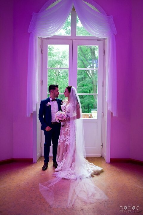 WAAACH5BAEAAAAALAAAAAABAAEAAAICRAEAOw==