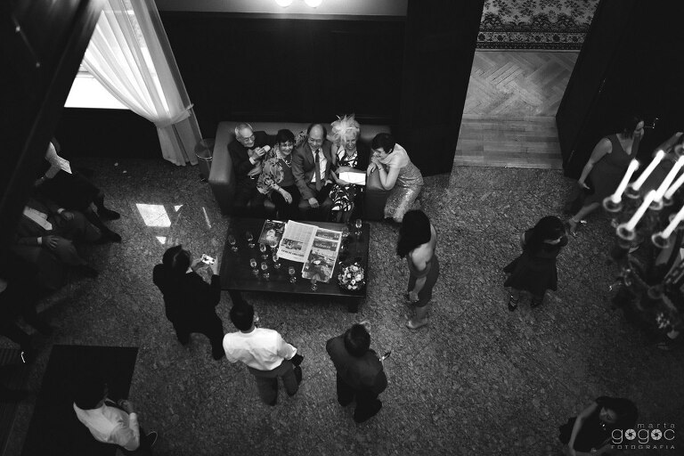 WAAACH5BAEAAAAALAAAAAABAAEAAAICRAEAOw==