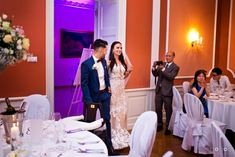 WAAACH5BAEAAAAALAAAAAABAAEAAAICRAEAOw==