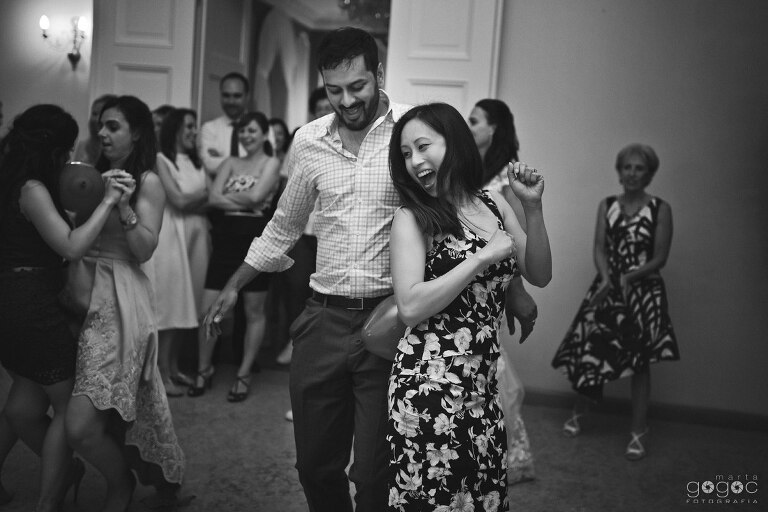 WAAACH5BAEAAAAALAAAAAABAAEAAAICRAEAOw==