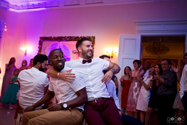 WAAACH5BAEAAAAALAAAAAABAAEAAAICRAEAOw==