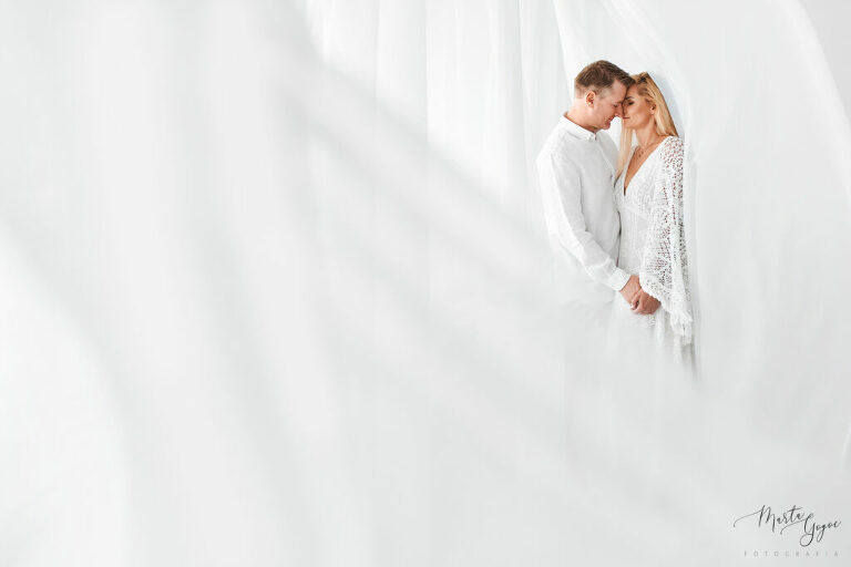 WAAACH5BAEAAAAALAAAAAABAAEAAAICRAEAOw==