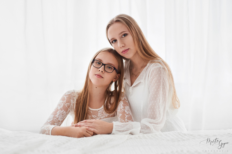 WAAACH5BAEAAAAALAAAAAABAAEAAAICRAEAOw==