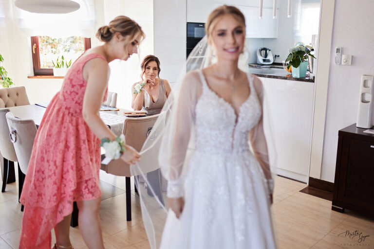 WAAACH5BAEAAAAALAAAAAABAAEAAAICRAEAOw==