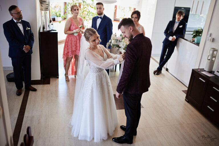 WAAACH5BAEAAAAALAAAAAABAAEAAAICRAEAOw==