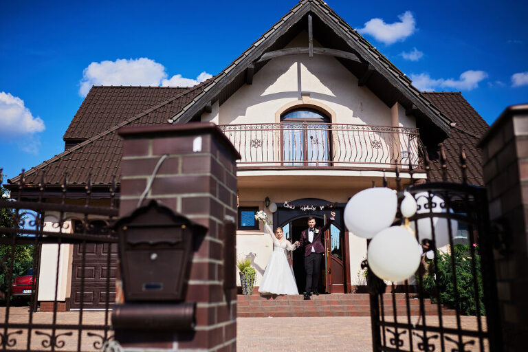 WAAACH5BAEAAAAALAAAAAABAAEAAAICRAEAOw==