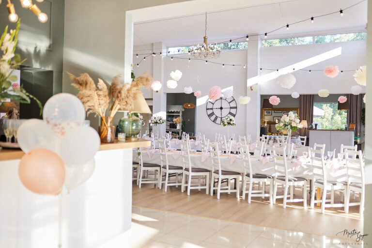 WAAACH5BAEAAAAALAAAAAABAAEAAAICRAEAOw==