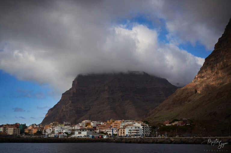 WAAACH5BAEAAAAALAAAAAABAAEAAAICRAEAOw==