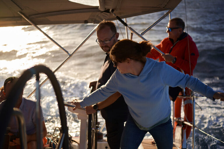 WAAACH5BAEAAAAALAAAAAABAAEAAAICRAEAOw==