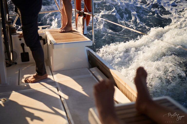 WAAACH5BAEAAAAALAAAAAABAAEAAAICRAEAOw==