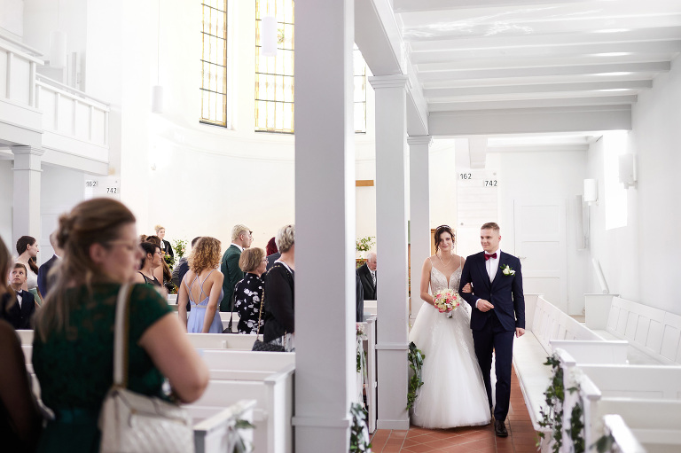 WAAACH5BAEAAAAALAAAAAABAAEAAAICRAEAOw==