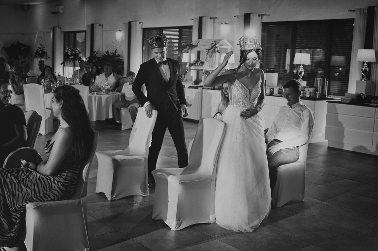 WAAACH5BAEAAAAALAAAAAABAAEAAAICRAEAOw==