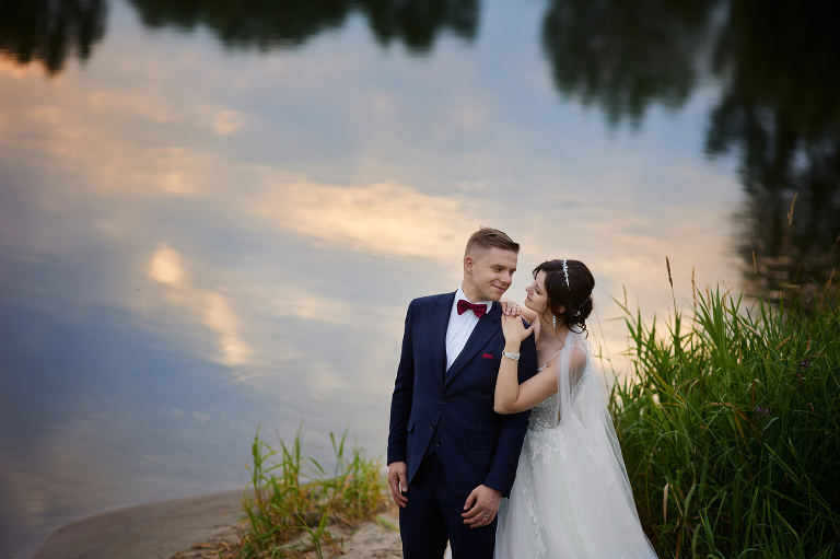 WAAACH5BAEAAAAALAAAAAABAAEAAAICRAEAOw==