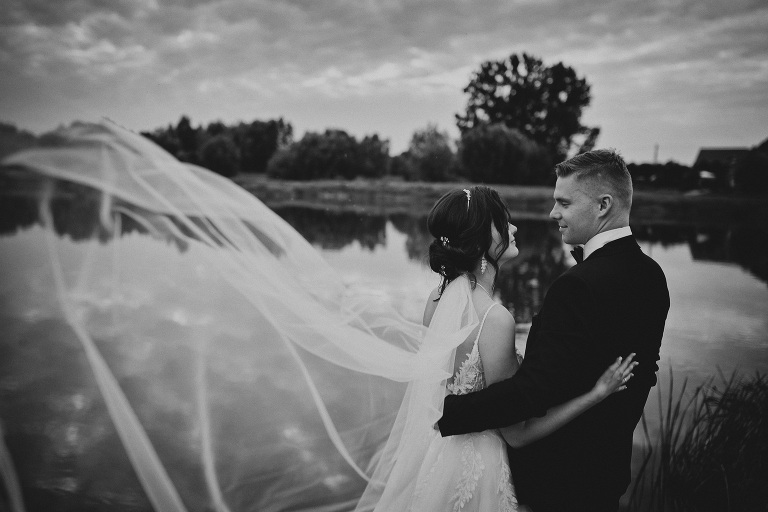 WAAACH5BAEAAAAALAAAAAABAAEAAAICRAEAOw==