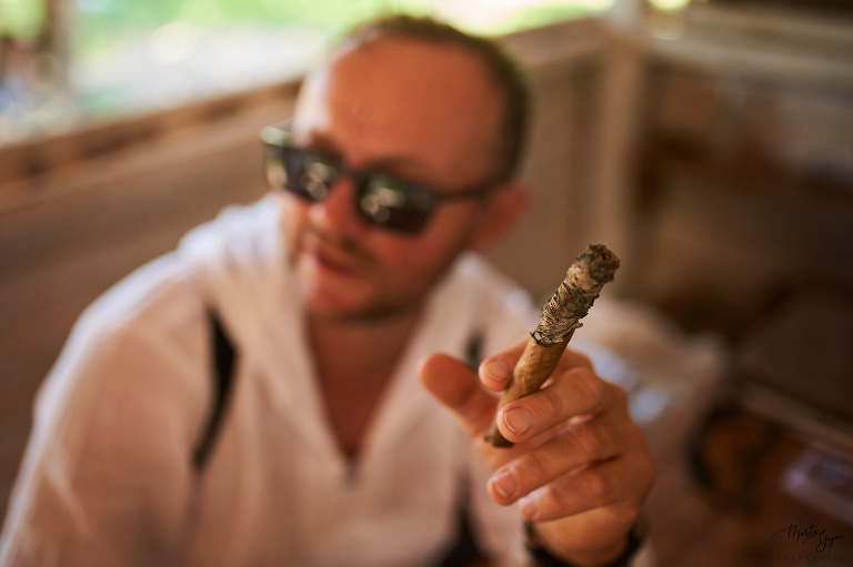 WAAACH5BAEAAAAALAAAAAABAAEAAAICRAEAOw==