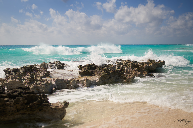 WAAACH5BAEAAAAALAAAAAABAAEAAAICRAEAOw==