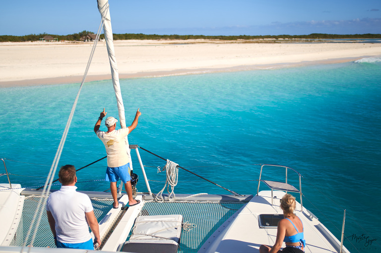 WAAACH5BAEAAAAALAAAAAABAAEAAAICRAEAOw==