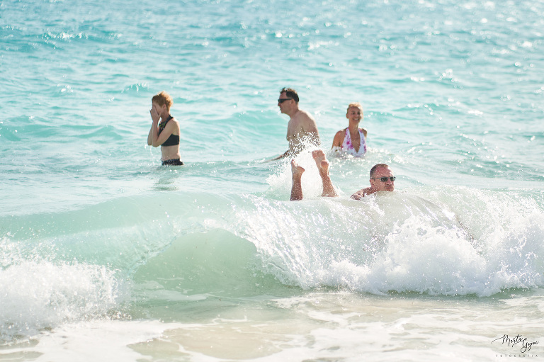 WAAACH5BAEAAAAALAAAAAABAAEAAAICRAEAOw==