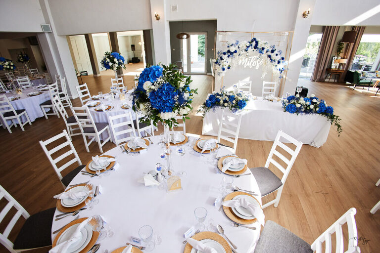 WAAACH5BAEAAAAALAAAAAABAAEAAAICRAEAOw==