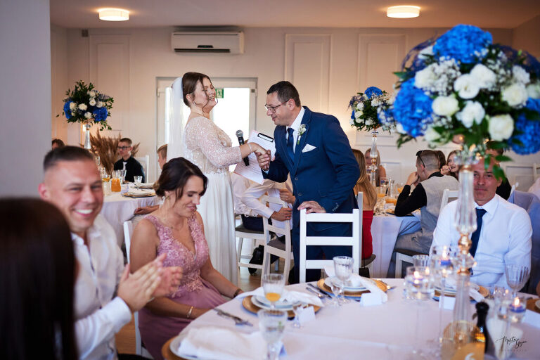 WAAACH5BAEAAAAALAAAAAABAAEAAAICRAEAOw==