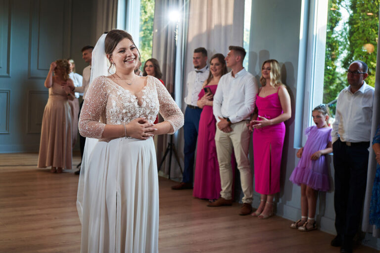 WAAACH5BAEAAAAALAAAAAABAAEAAAICRAEAOw==