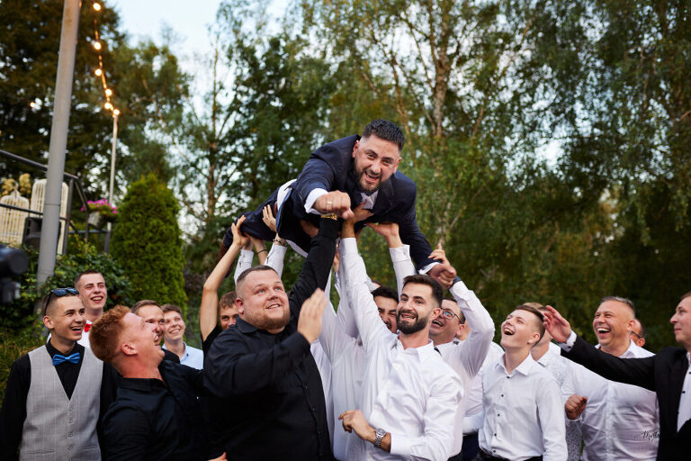 WAAACH5BAEAAAAALAAAAAABAAEAAAICRAEAOw==