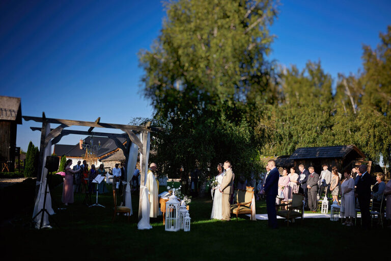 WAAACH5BAEAAAAALAAAAAABAAEAAAICRAEAOw==